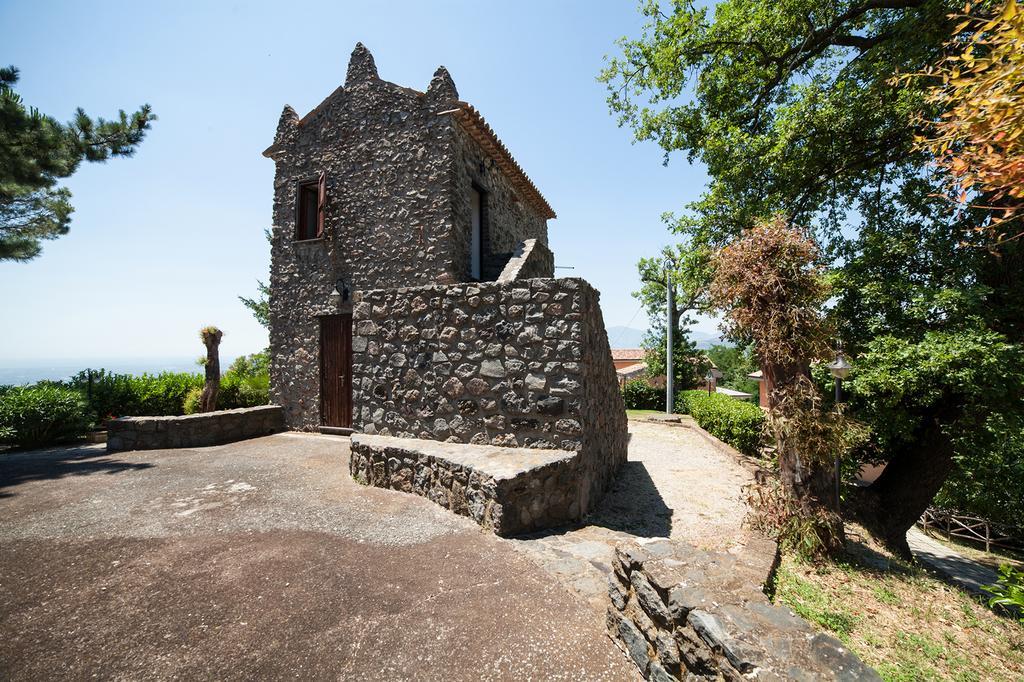 Agriturismo La Molara Sessa Aurunca Ngoại thất bức ảnh
